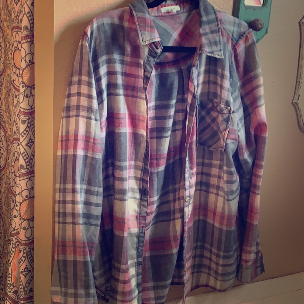 Maurices size Large
